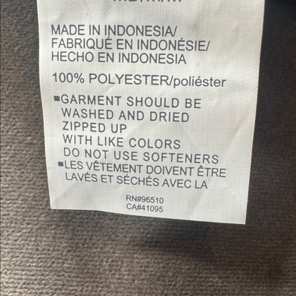 Women’s Under Armour Black Challenger Track Jacket Fitted Full Zip Size S NWT - Picture 13 of 13